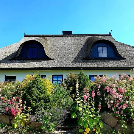 Insel Landhaus Bernstein